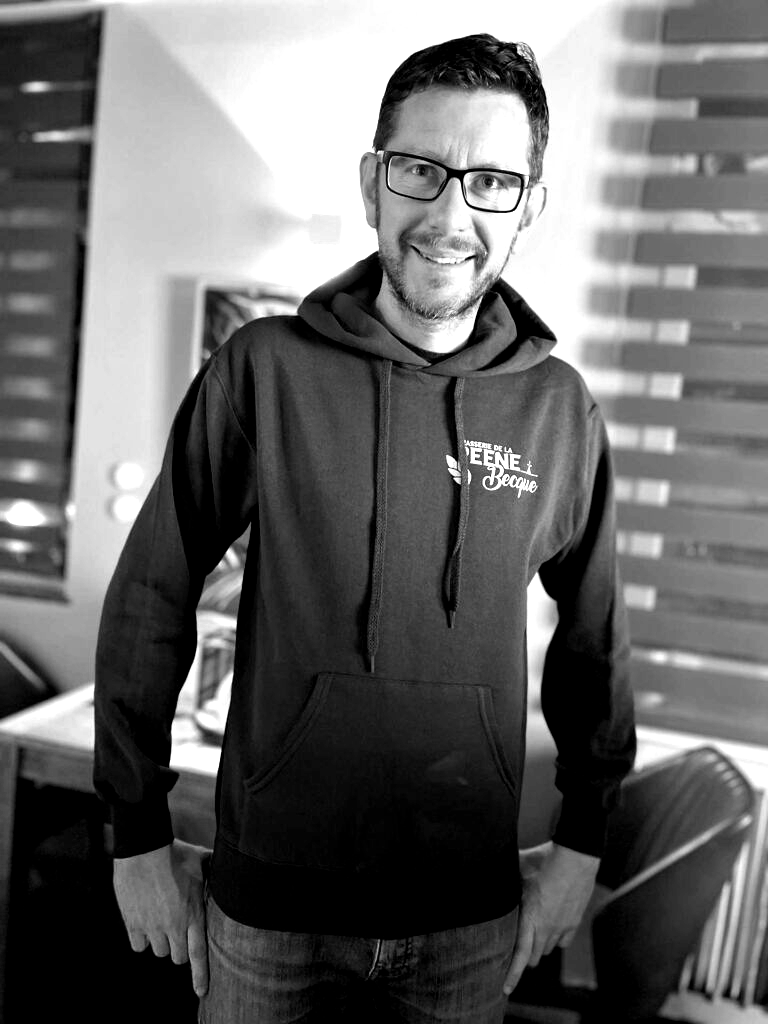De nouveaux sweats aux couleurs de La Brasserie de la Peene Becque